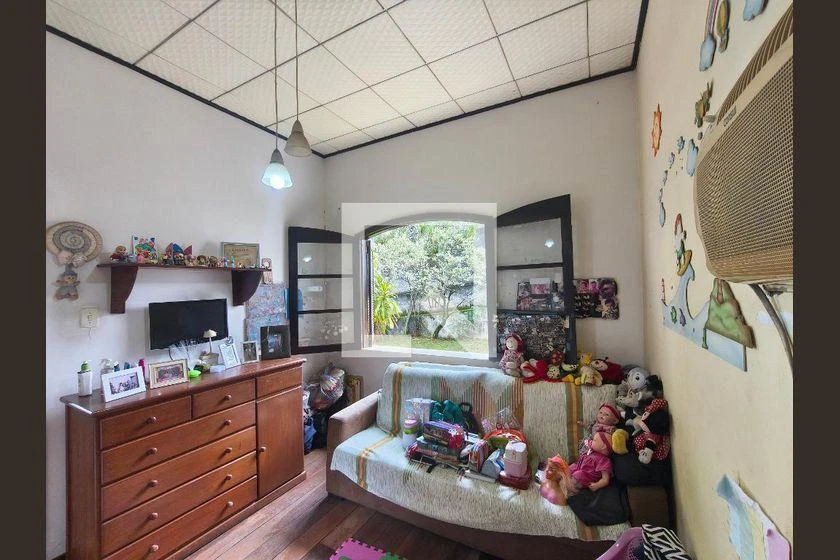 Casa de 1415 m² con 4 dormitorios y 7 baños — photo 47