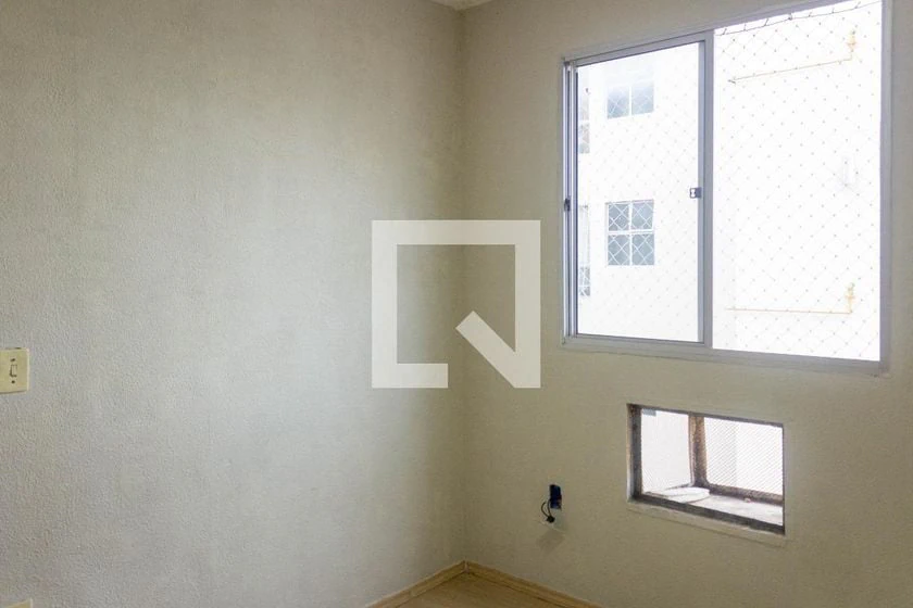 Apartamento de 2 quartos em condomínio com piscina — photo 15