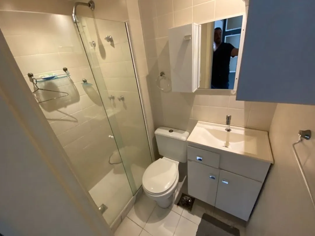 Apartamento mobiliado com 4 dormitórios e varanda — photo 25