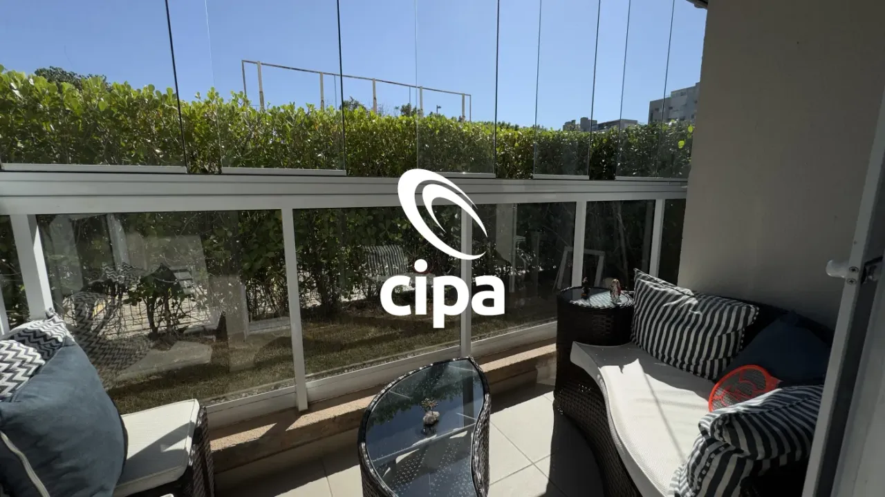 Furnished 2-bedroom apartment with glassed-in balcony — photo 10