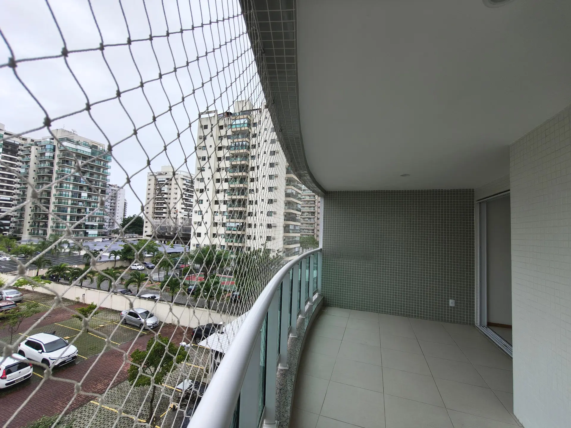 3-bedroom apartment in a building with a sauna — photo 19
