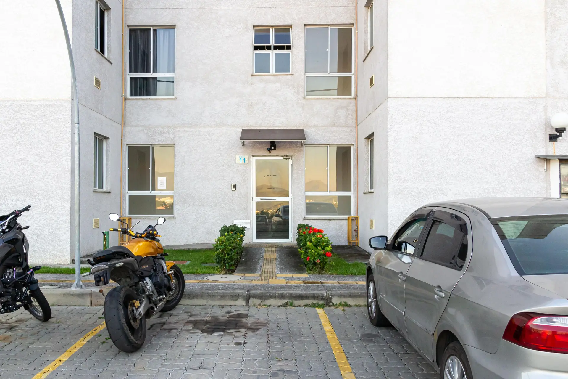 2-bedroom apartment with private garden — photo 58