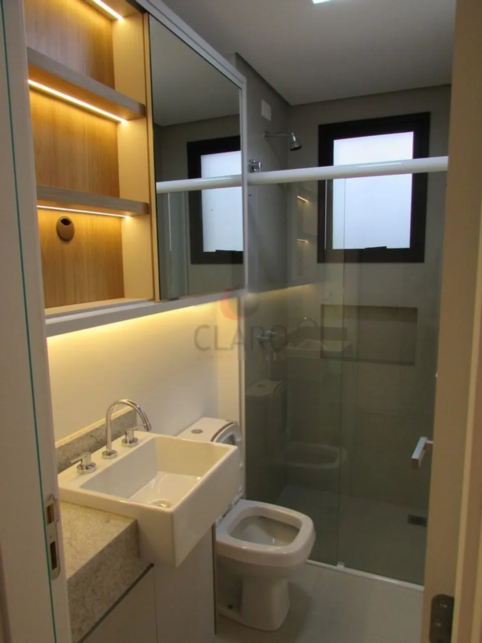 Apartamento com 2 quartos, suíte e sacada gourmet — photo 18