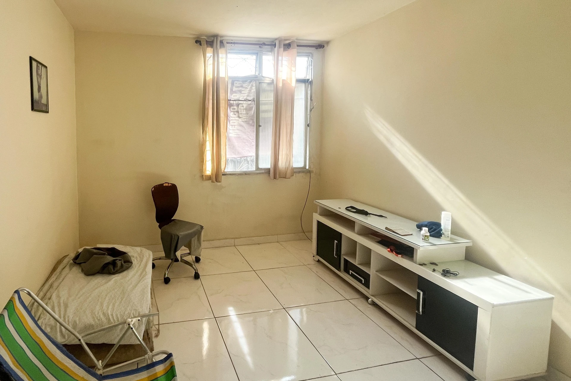 Apartamento amueblado de 2 dormitorios con 1 baño y 1 plaza — photo 13
