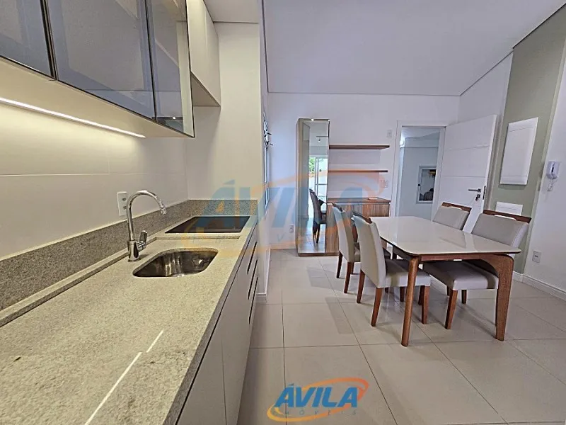 Apartamento amueblado de 2 dormitorios y 2 baños — photo 2