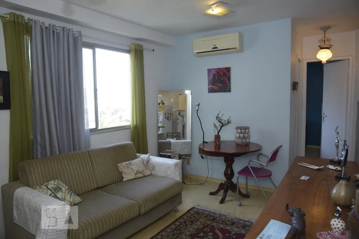 Furnished apartment, 37 m², with a washing machine — photo 7