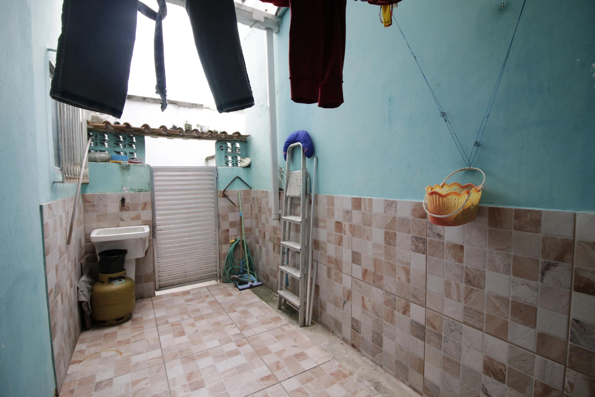 Furnished house with 2 bedrooms and a closed kitchen — photo 21
