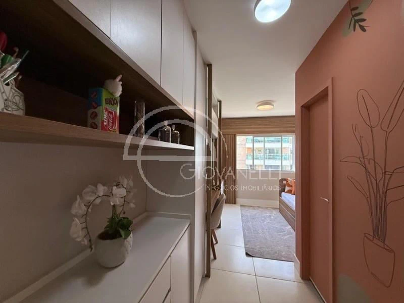 Apartamento de 227 m² com varanda e 5 quartos — photo 10