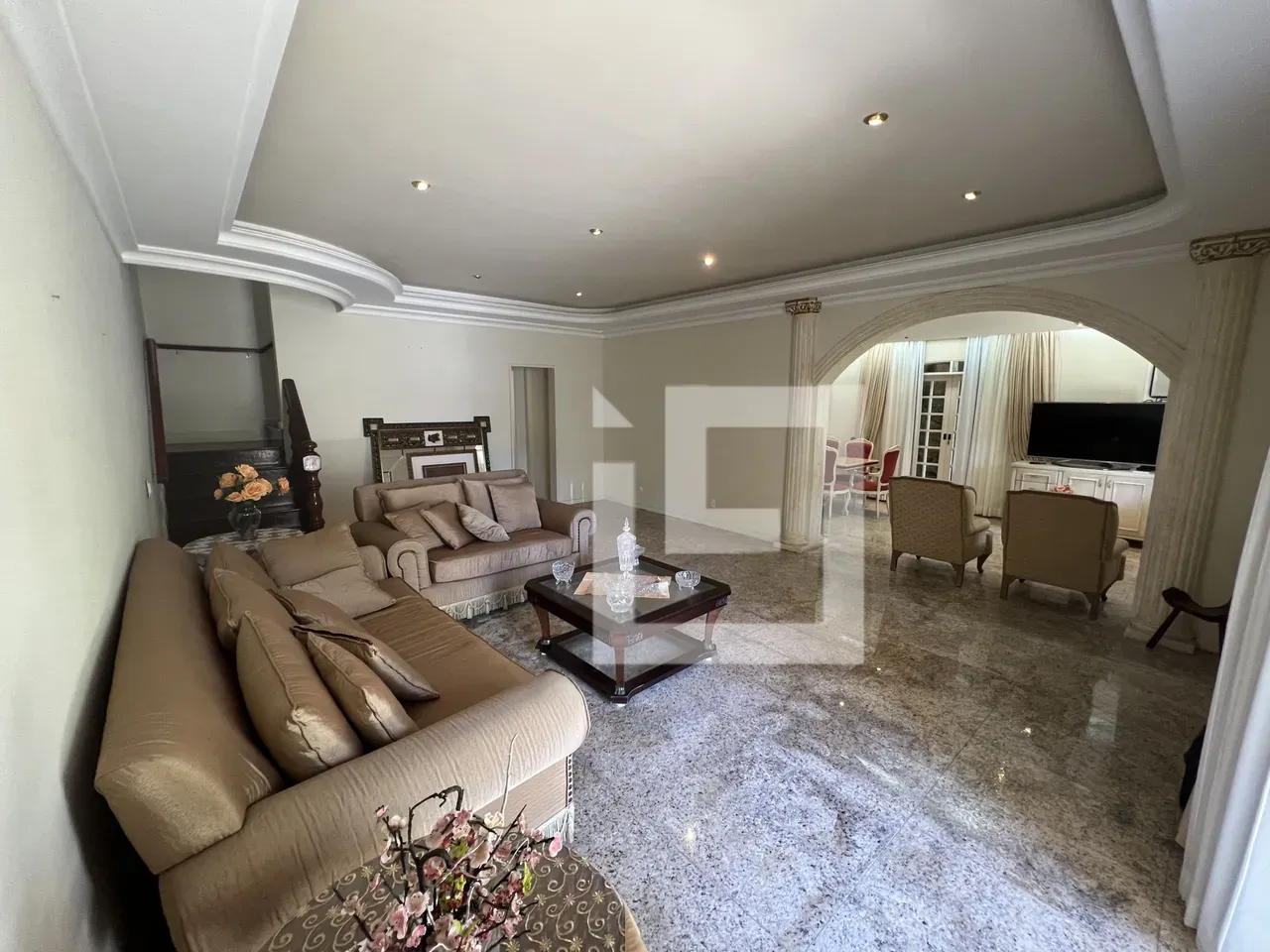 House with 4 suites and 5 parking spaces plus balcony BBQ — photo 41
