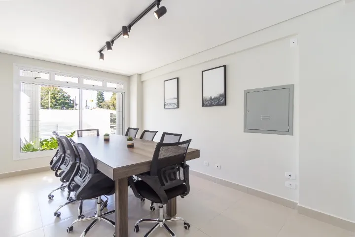 One-bedroom, 30 m² apartment in Curitiba — photo 16