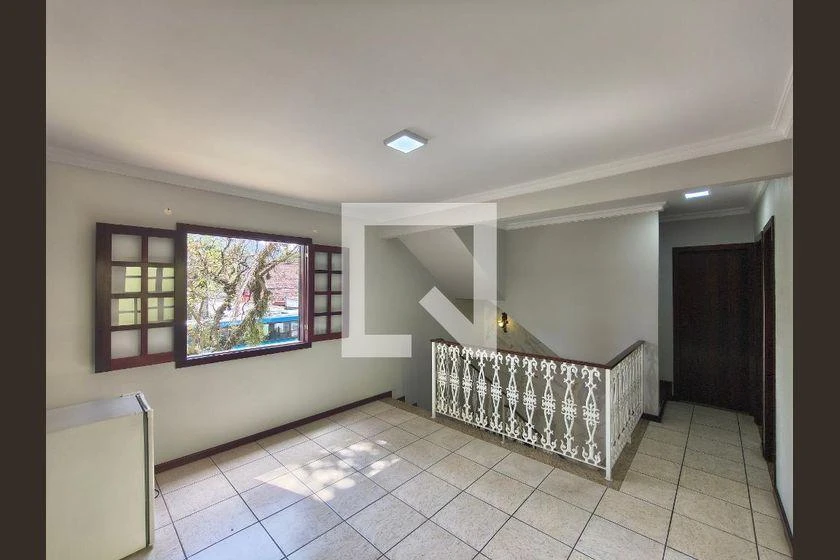 Мебльований будинок з 3 спальнями на 297 м² — photo 46