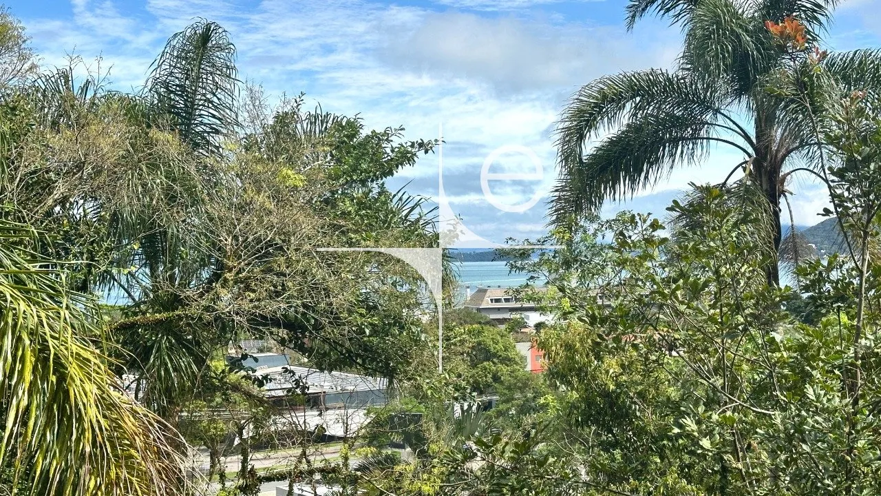 5-bedroom, 215 m² house in Florianópolis — photo 43
