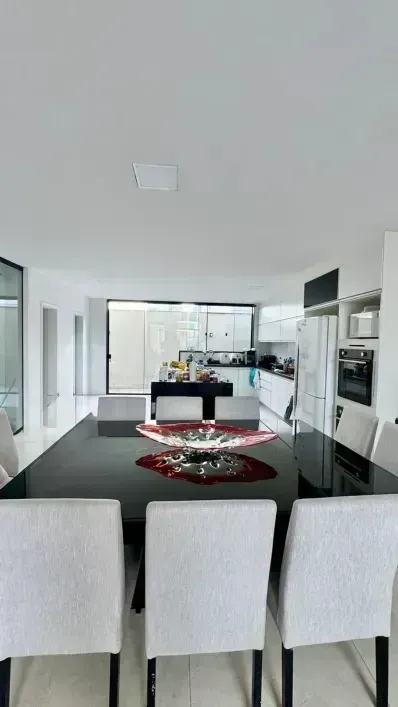 Casa com 5 suítes e piscina externa no condomínio — photo 11