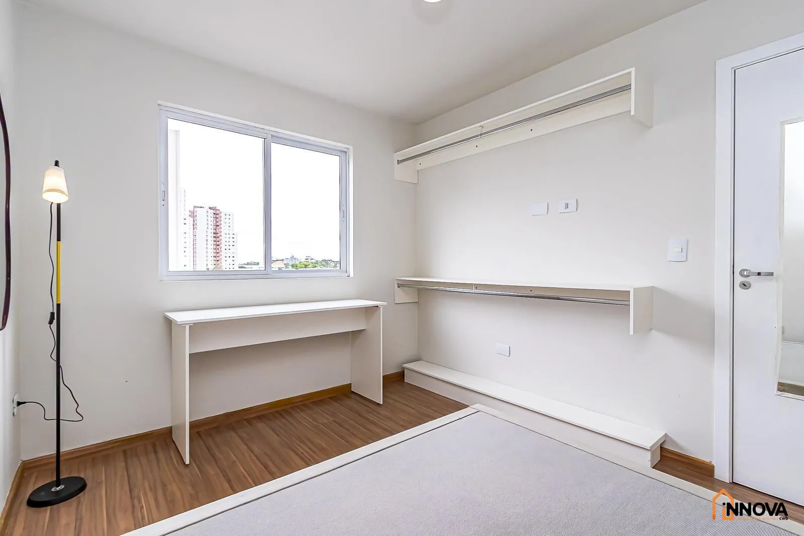 Робоче місце та 1 спальня: квартира 35 м² — photo 21