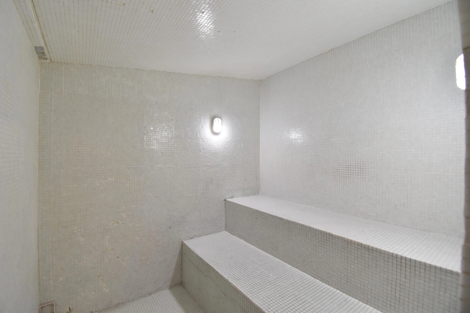 Furnished apartment, 52 m², with a washing machine — photo 51