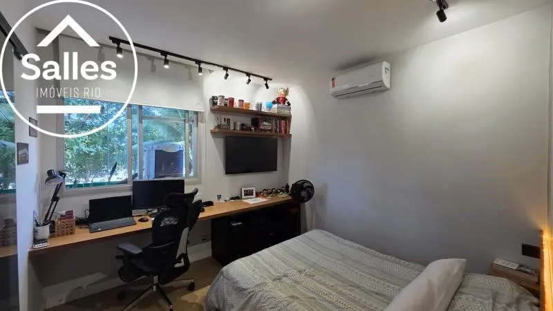 3-bedroom apartment with 4 bathrooms and enclosed balcony — photo 13