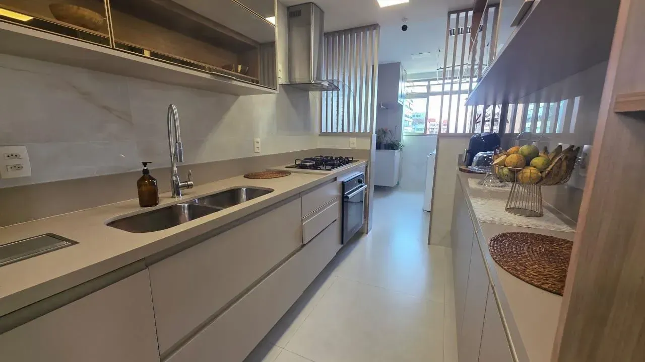 Furnished 130 m² apartment with 3 bedrooms — photo 2