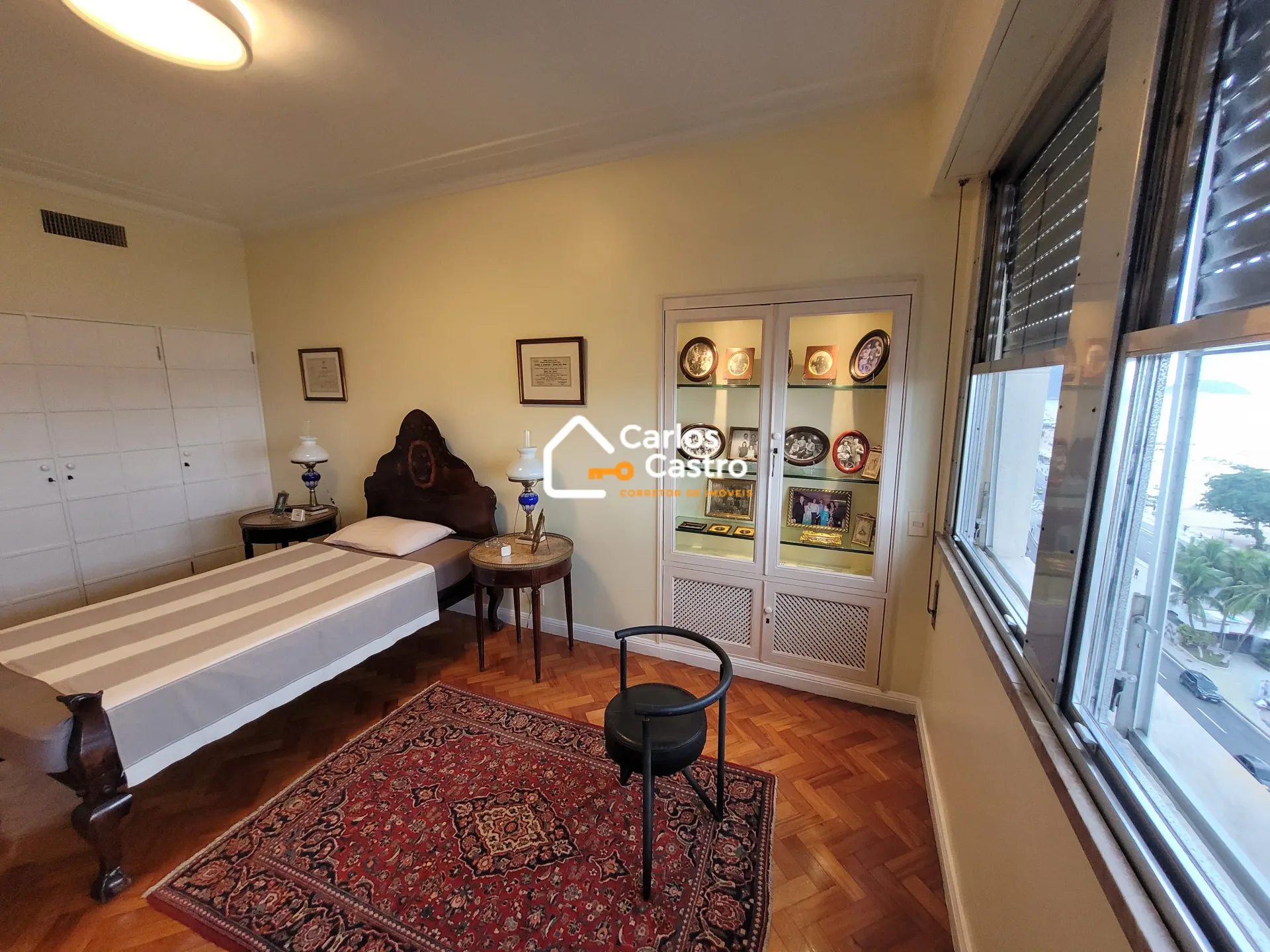 Apartment on the 9th floor with a bathtub — photo 61