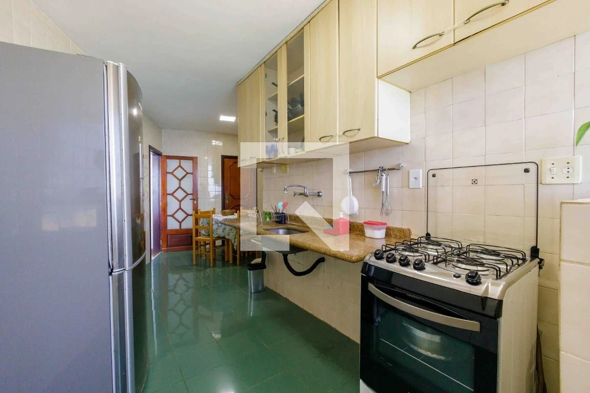 2 quartos e jacuzzi: apartamento de 92 m² — photo 13