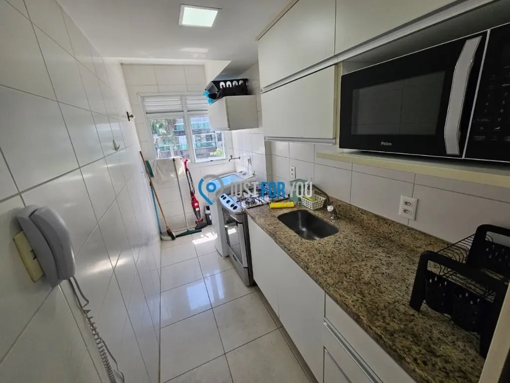 Furnished 2-bedroom apartment with 85 m² and 2 baths — photo 17