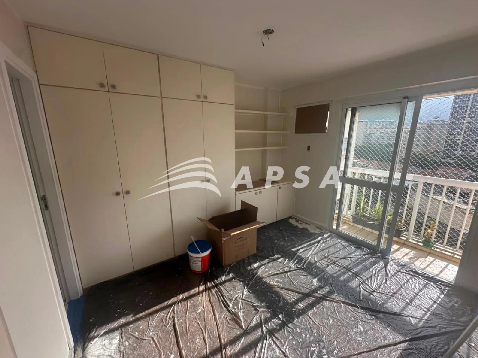 Unfurnished apartment with 3 bedrooms and 3 bathrooms — photo 12