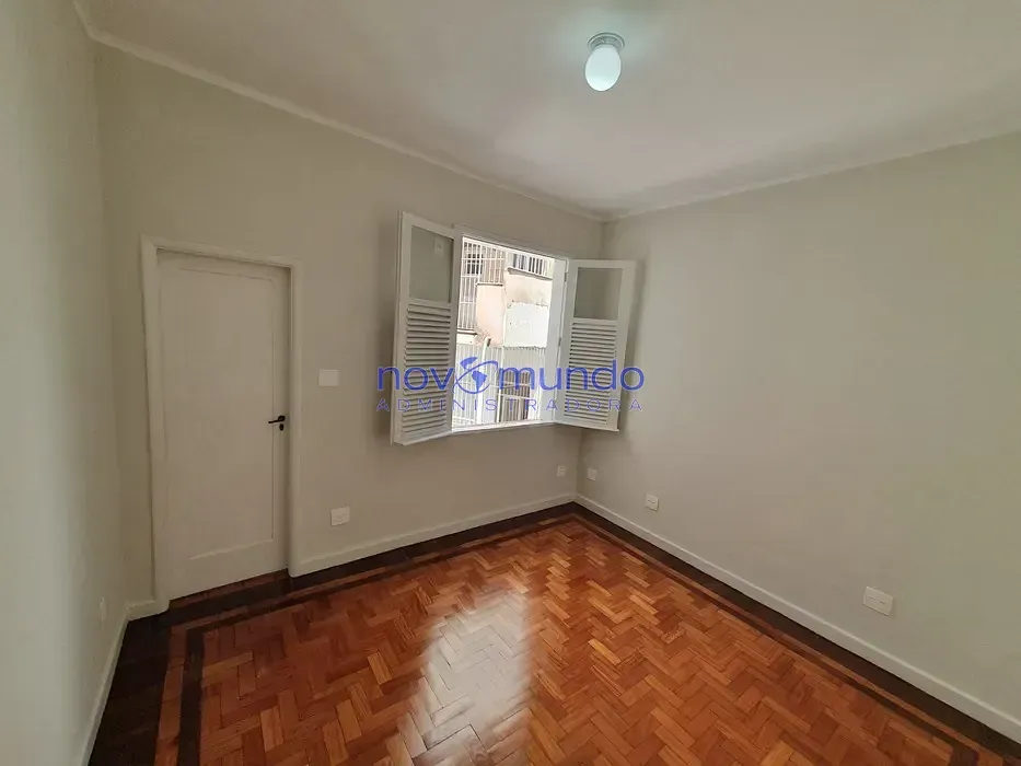 1-bedroom, 1-bath apartment with elevator access — photo 8