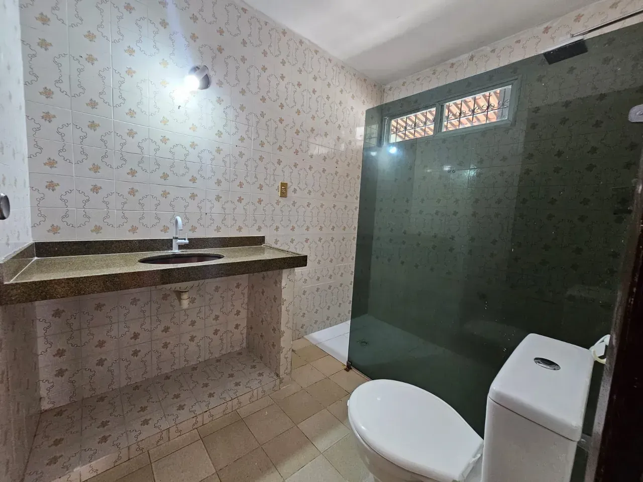 4 quartos e jardim: casa de 246 m² — photo 26