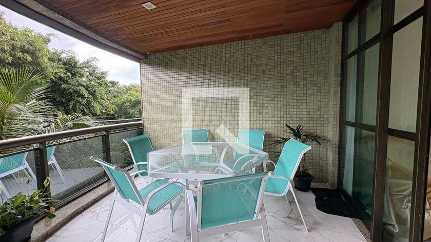 3-bedroom apartment with a grill on the balcony — photo 29