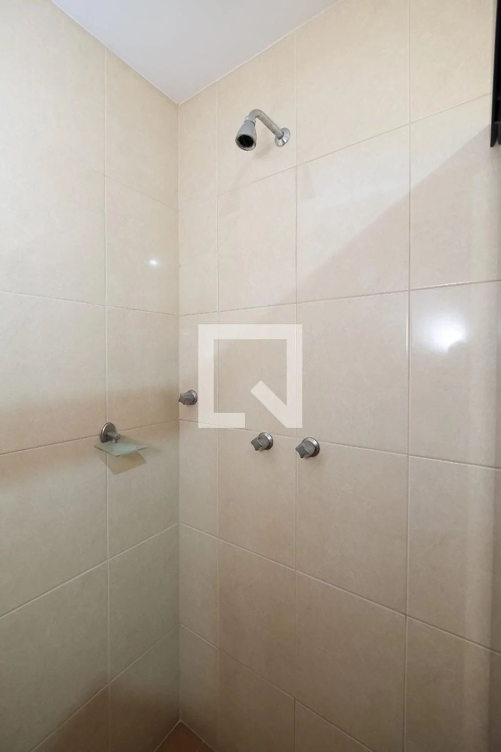 3-bedroom apartment with a mountain view in Rio de Janeiro — photo 17