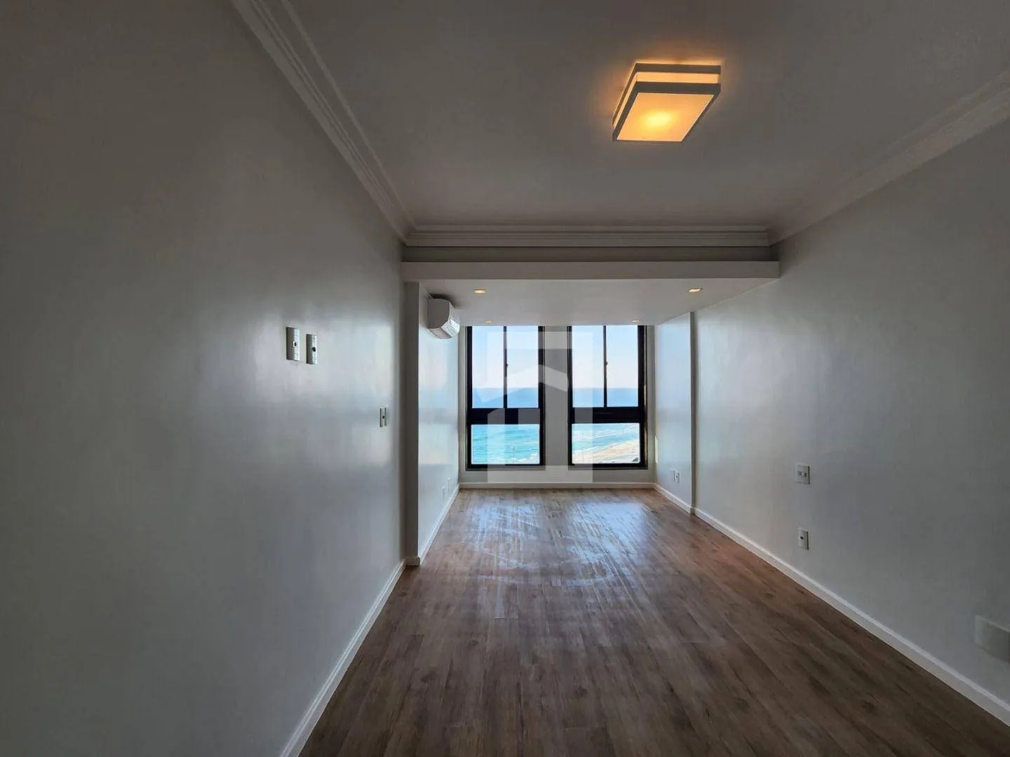 4-bedroom apartment with enclosed balcony and private garden — photo 42