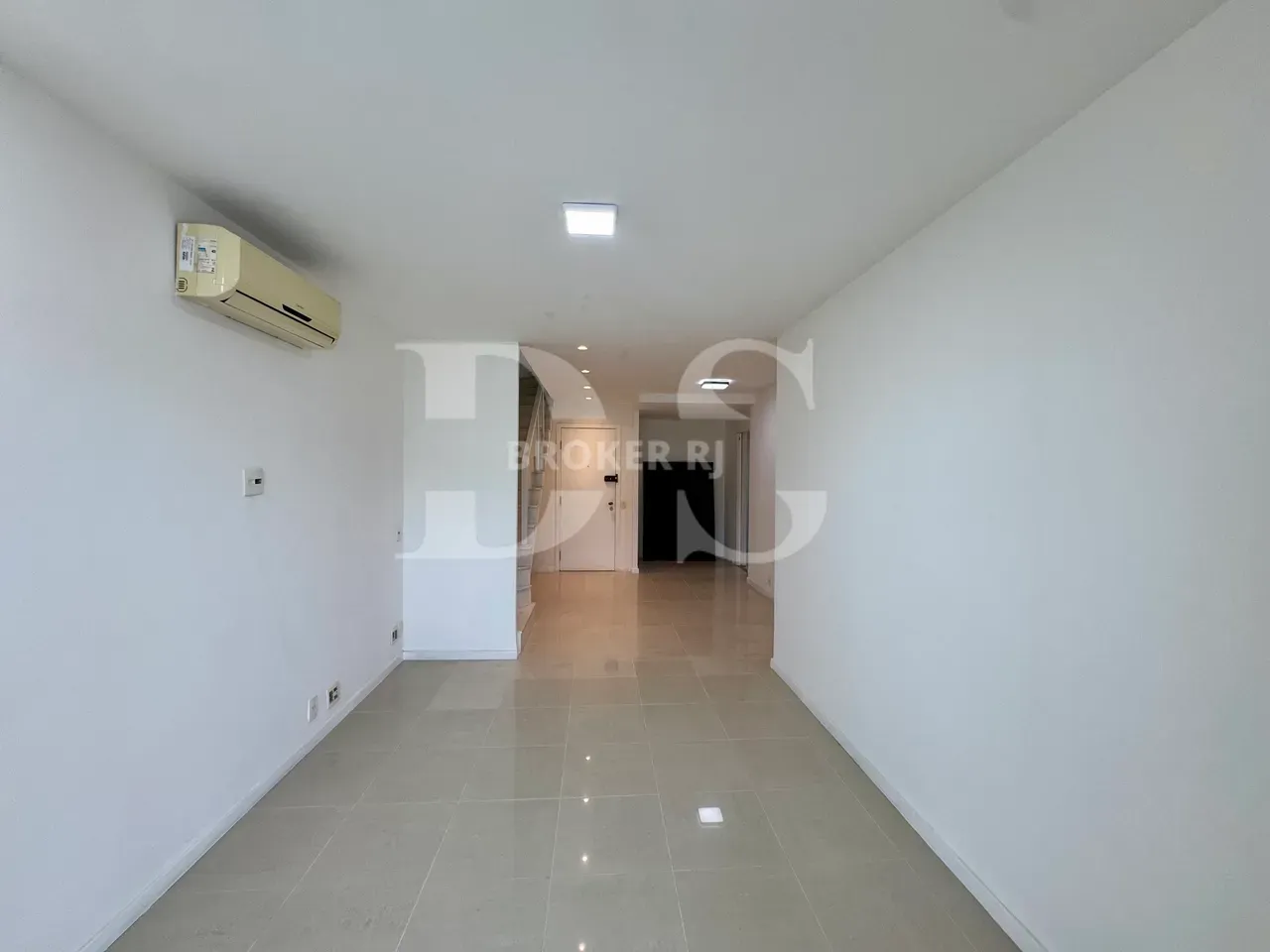 3 quartos e janelas do piso ao teto: apartamento de 203 m² — photo 25
