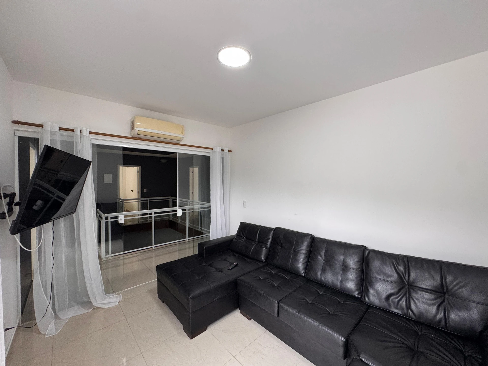 Casa mobiliada com 6 quartos e 6 banheiros — photo 46