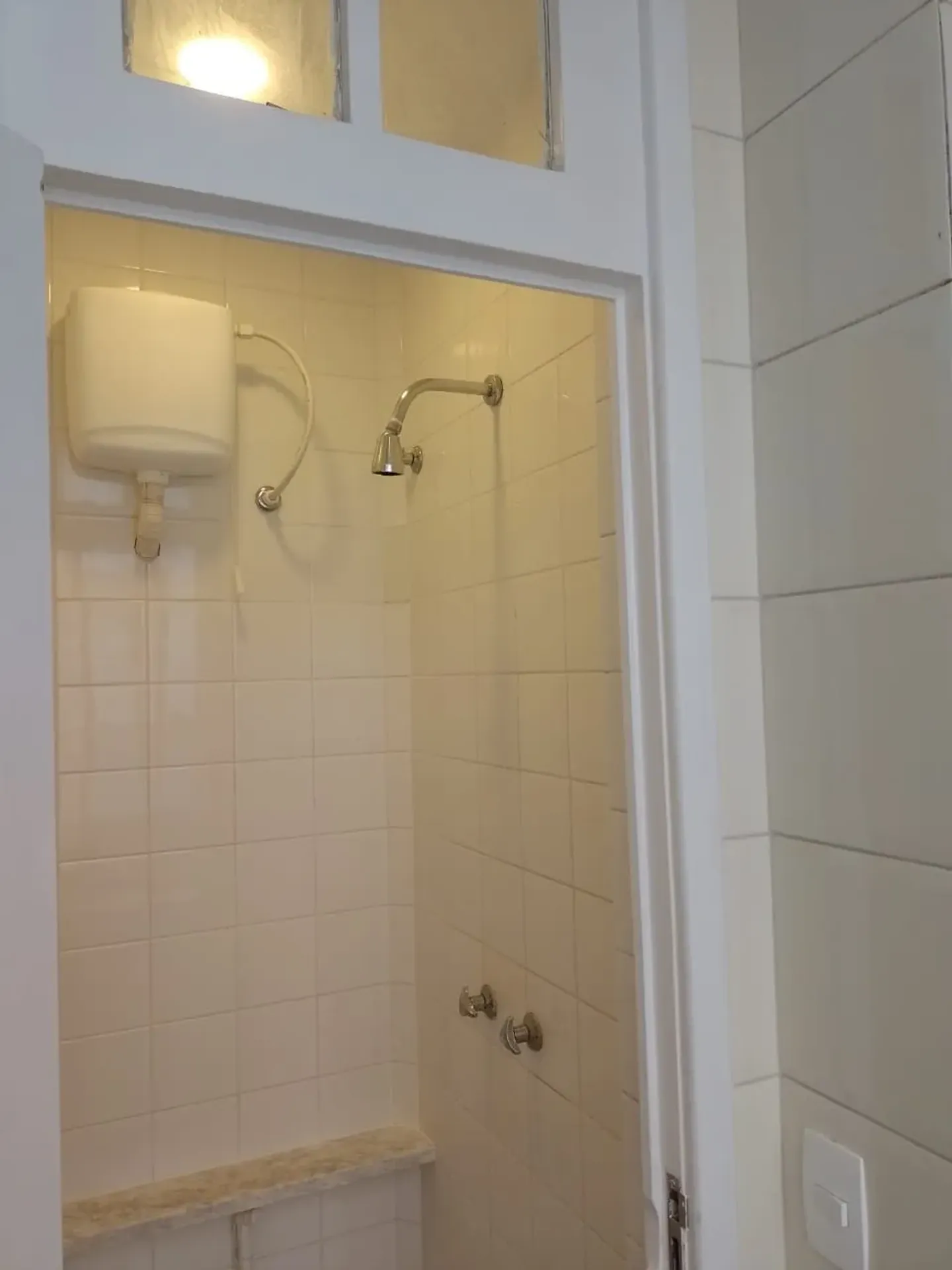 Furnished apartment, 77 m², with a bathtub — photo 24