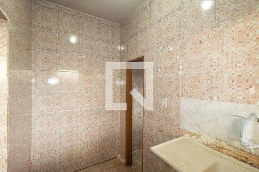 48 m² 1-bedroom apartment with a balcony — photo 2