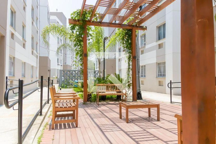 Furnished 2-bedroom apartment with balcony grill — photo 20