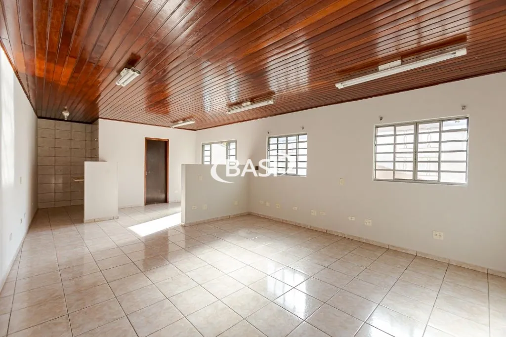 Unfurnished house with 4 bedrooms and 3 bathrooms — photo 21