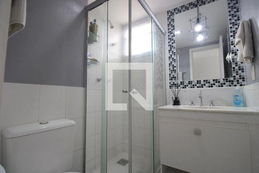 Furnished apartment, 83 m², with a glass-enclosed balcony — photo 6