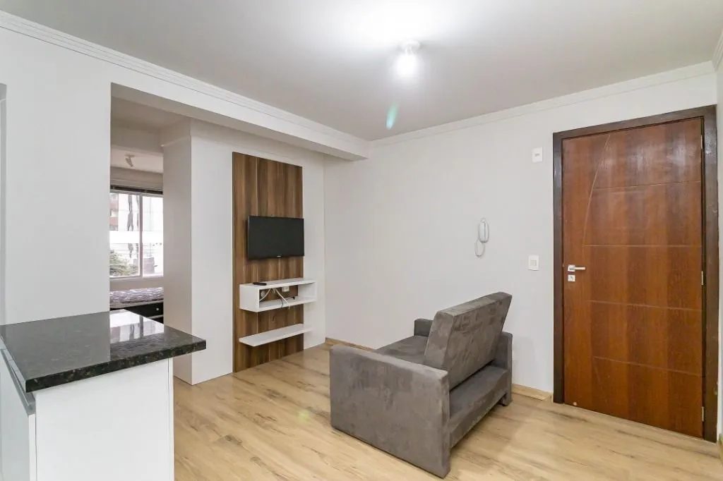 1-bedroom apartment with open-plan kitchen on 46 m² — photo 4