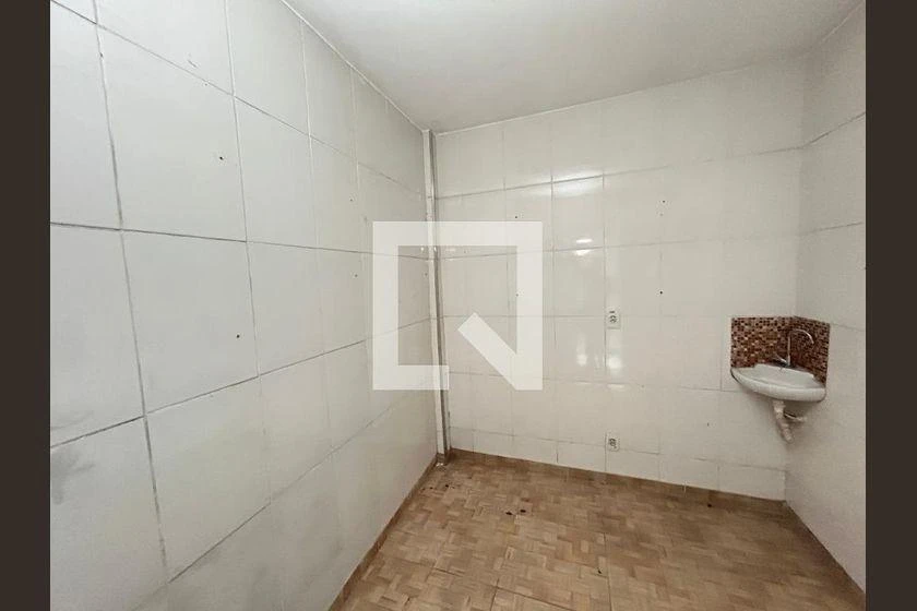 Casa para alugar sem mobília com 4 quartos e 1 banheiro — photo 48