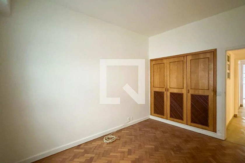 154 m² apartment with 3 bedrooms and 1 parking spot — photo 19