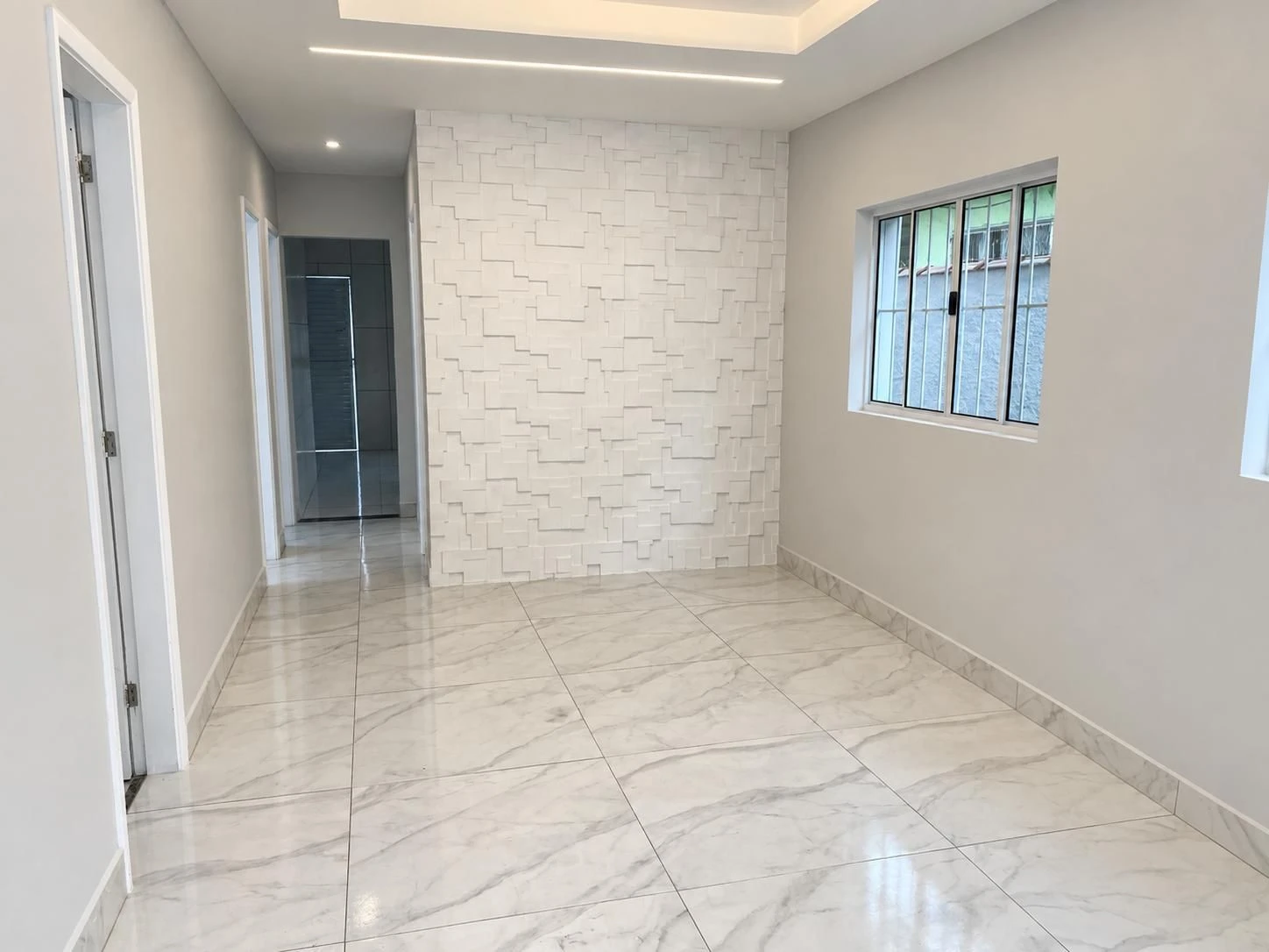 Casa com 3 quartos, 2 banheiros e 1 vaga de garagem — photo 3