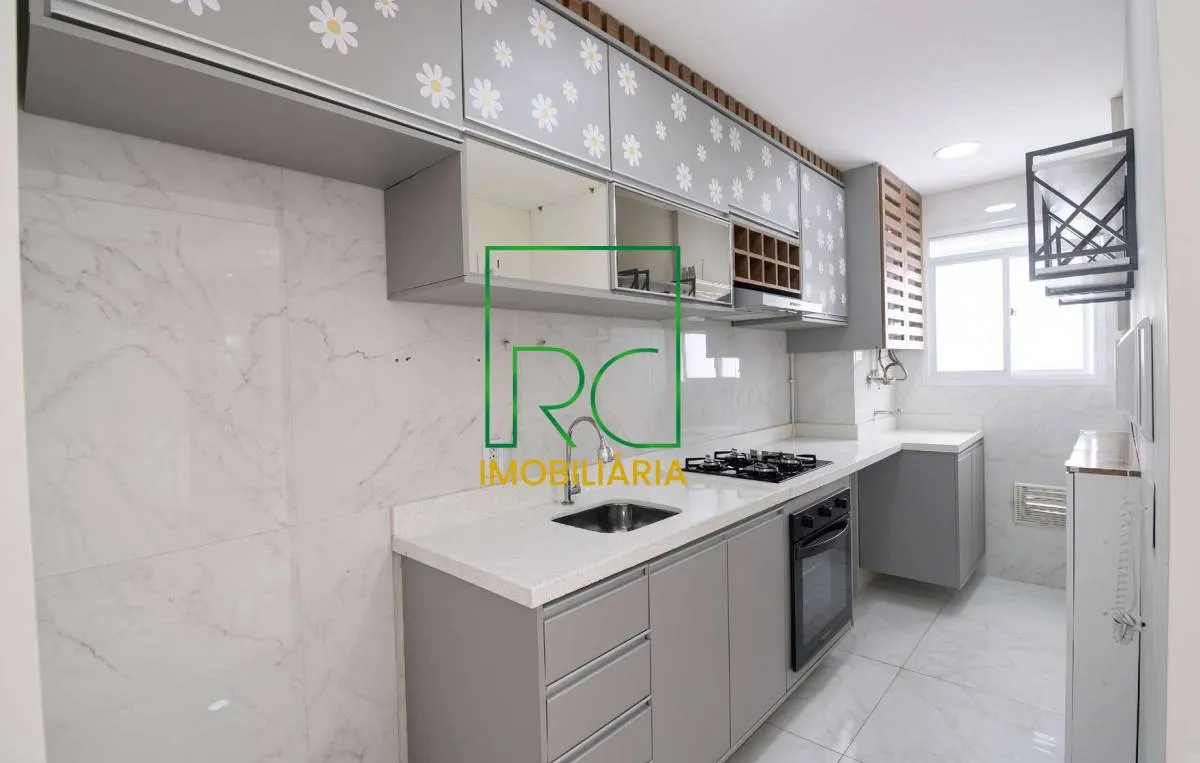 Mountain view in a 2-bedroom apartment, 44 m² — photo 23