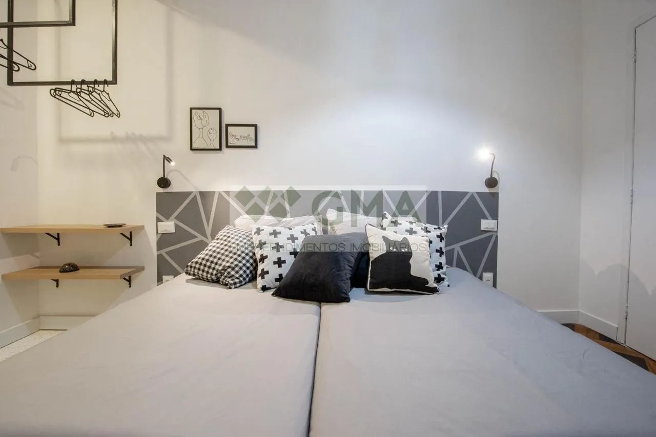 Furnished apartment with open-plan kitchen and 2 bedrooms — photo 5