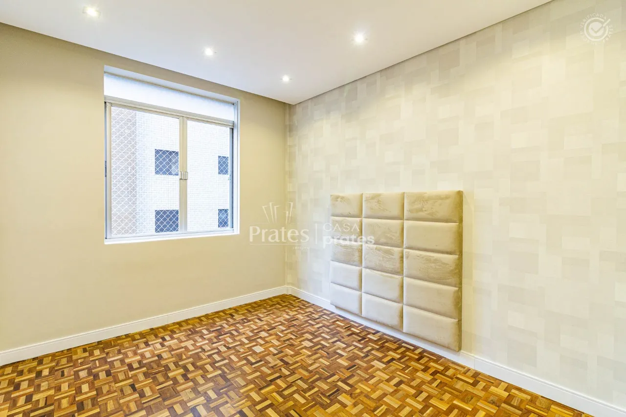 Apartamento com 3 quartos, 137 m² e painel de TV — photo 18