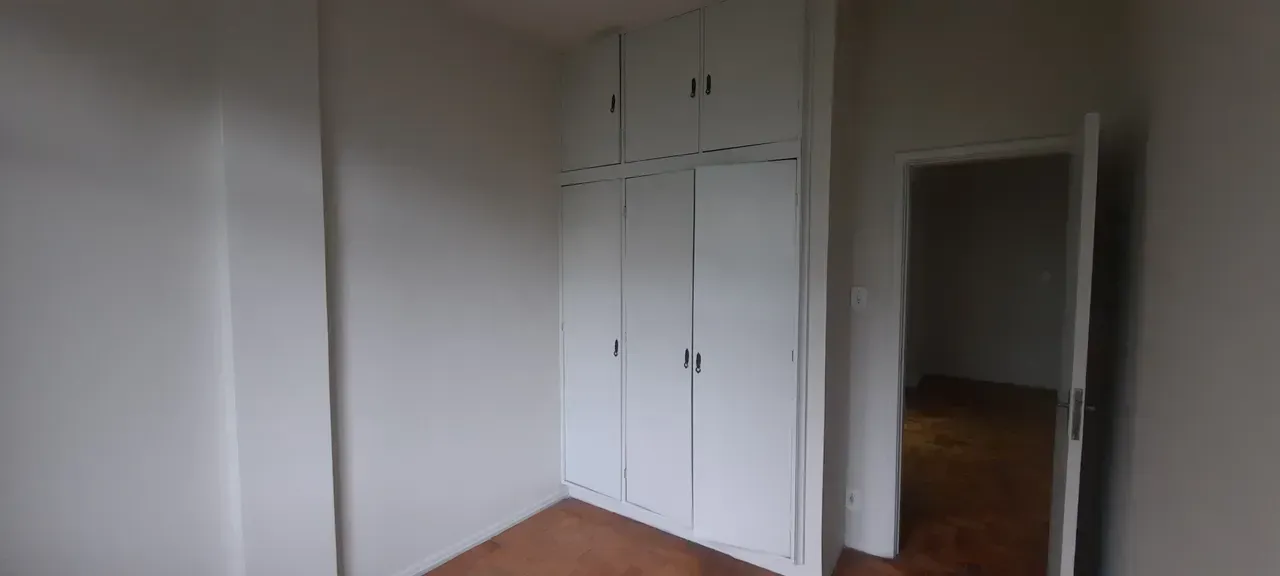 Apartment with a closed kitchen and 2 bedrooms — photo 3