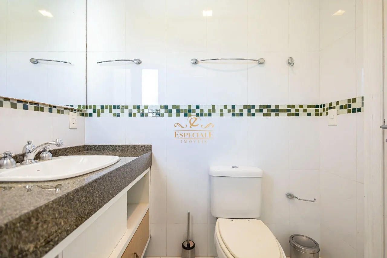 Furnished house with 4 en-suite bedrooms and private garden — photo 67