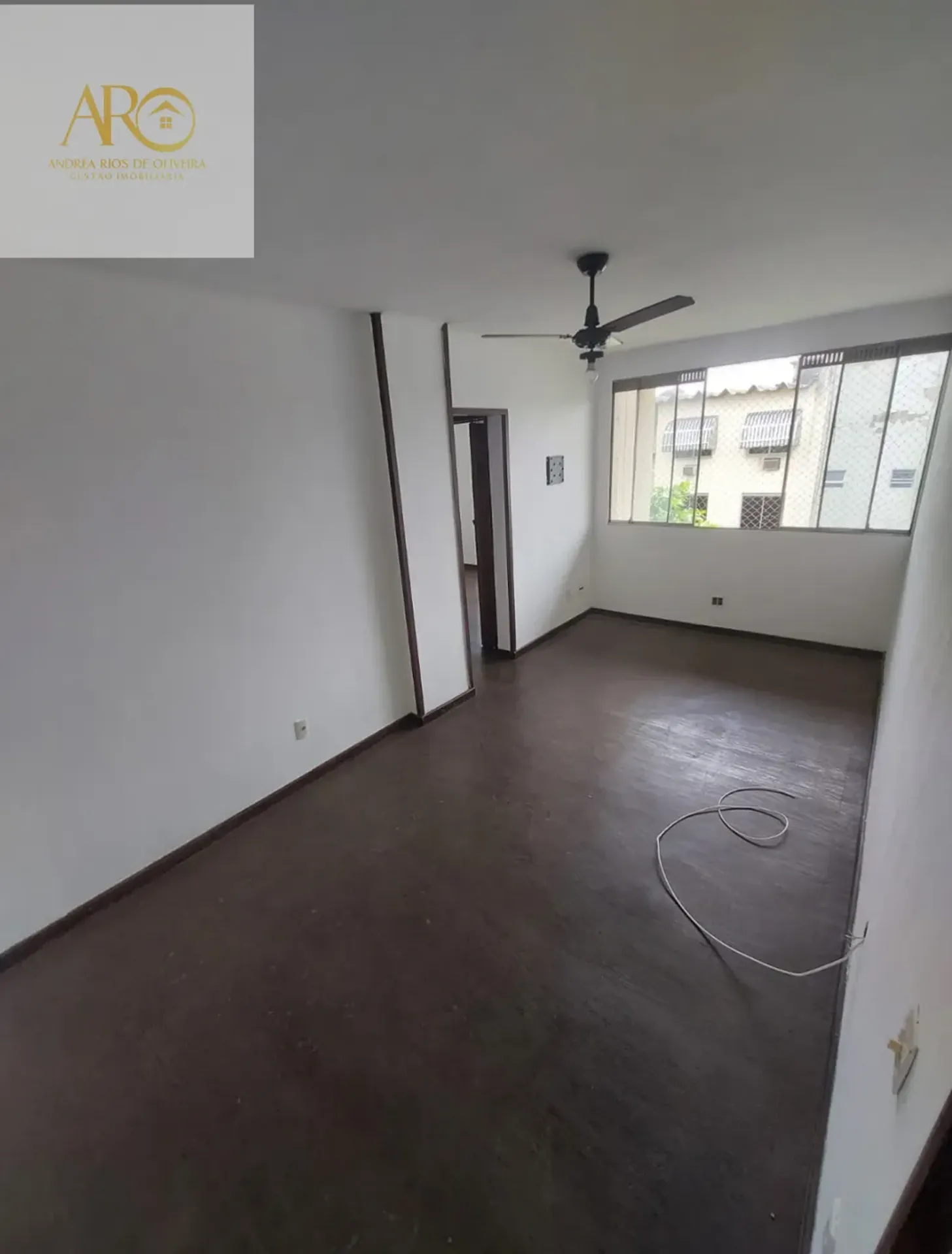 2-bedroom apartment in a building with a gym — photo 3
