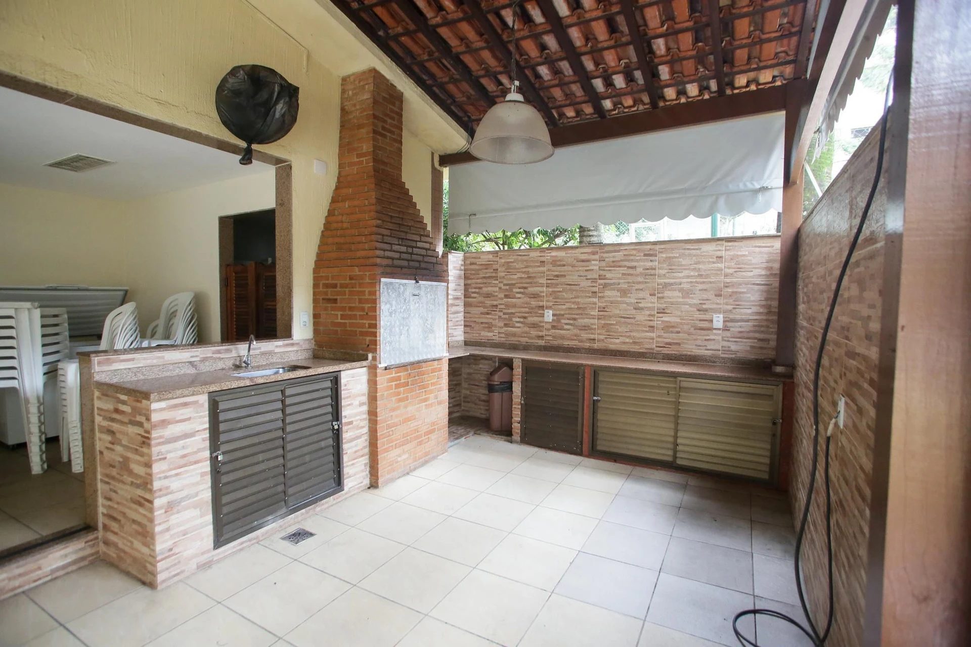 3-bedroom apartment in a building with a sauna — photo 12