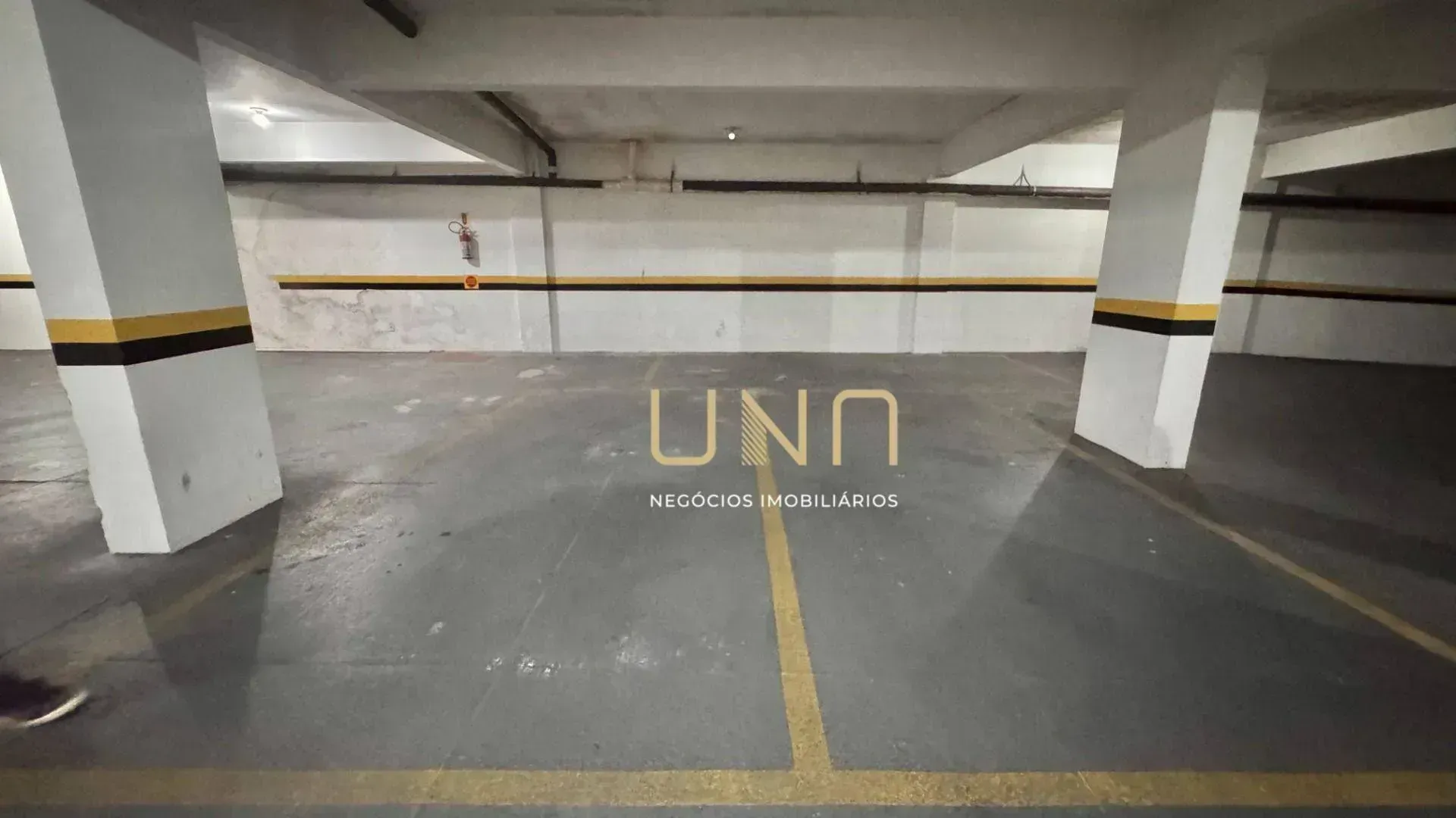 Cobertura mobiliada com 4 suítes e 5 banheiros, 415 m² — photo 37