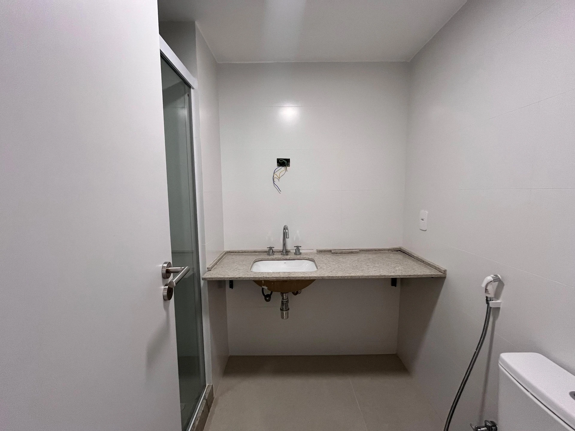 2-bedroom apartment in a building with a sauna — photo 38